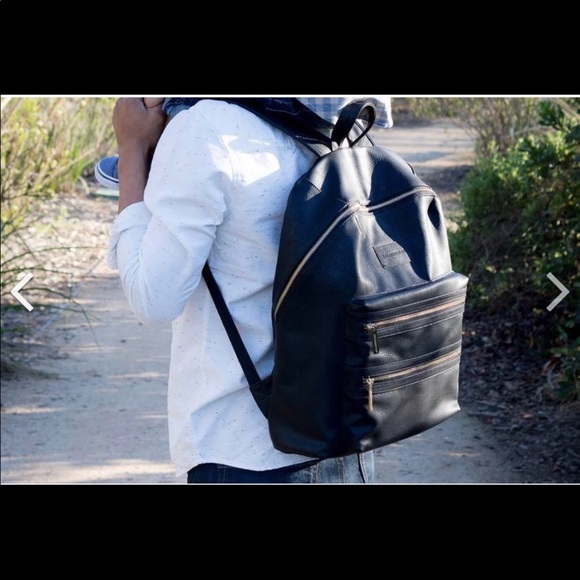 The honest co diaper backpack - Picture 4 of 5